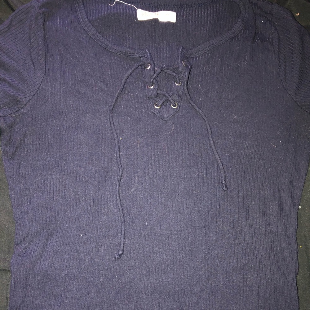 Navy blue ribbed lace up Hollister shirt